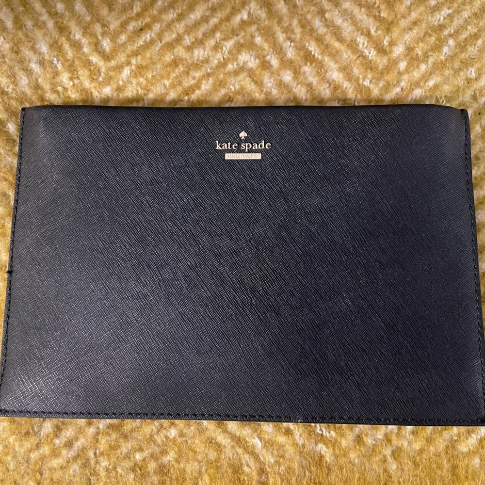 🌟⚡️Kate Spade Envelope Clutch with Gold Chain ⚡️🌟